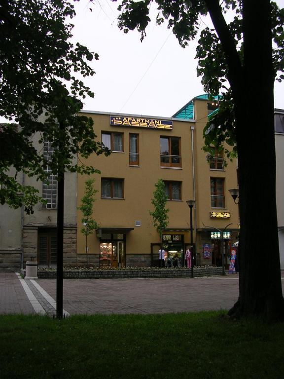 Apartments Passage Vrnjačka Banja エクステリア 写真